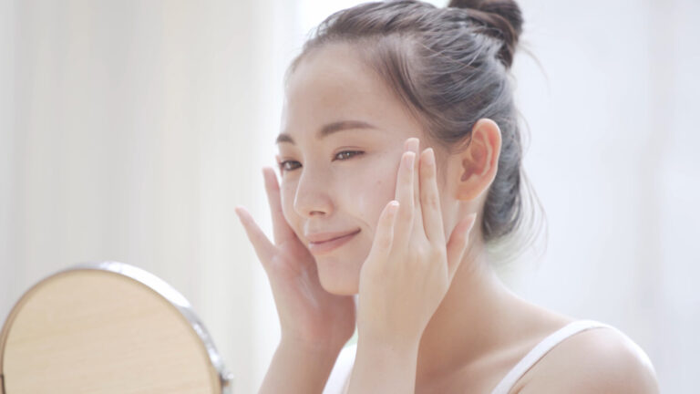 顔の今あるシミを簡単に消す・なくす方法｜シミ取りレーザー以外の手段も紹介